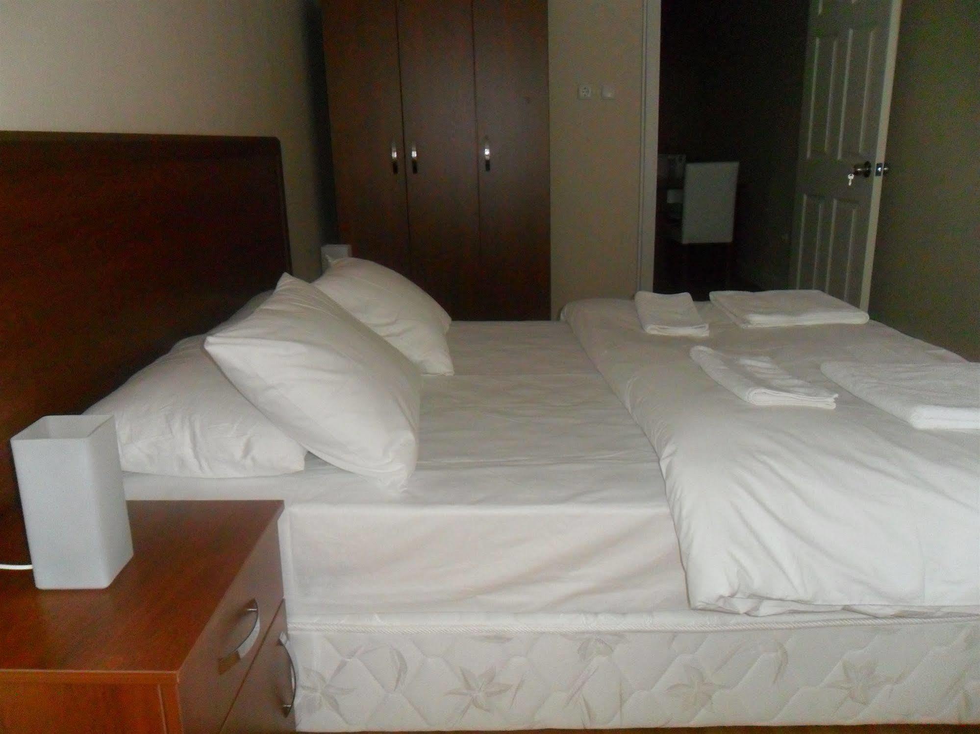 Flamingo Apart Aparthotel Provincia di Provincia di Istanbul Esterno foto
